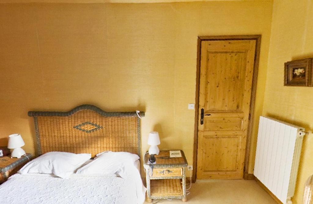La Ferme Des Vallees Hotel Les Essarts-le-Roi Ngoại thất bức ảnh